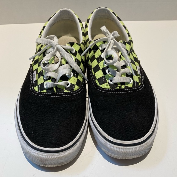 Vans green checkerboard shoes - Picture 3 of 9